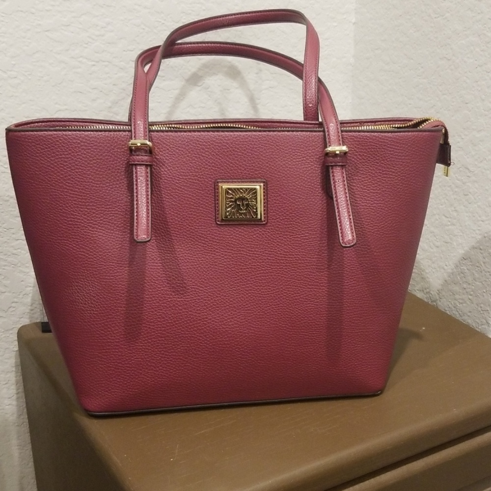 Anne Klein purse